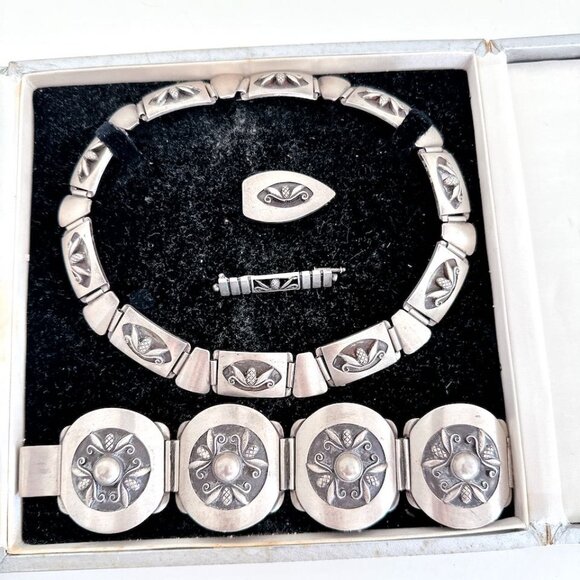 Georg Jensen Jewelry - ANTIQUE GEORG JENSEN INC STERLING SILVER NECKLACE BRACELET BROOCH BOXED SET